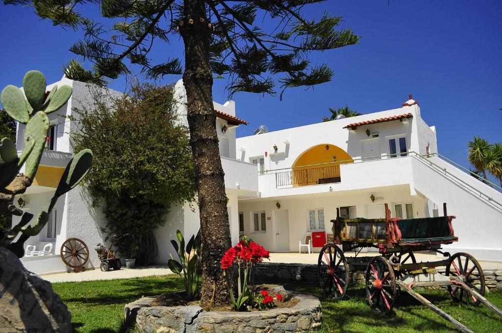 Ampavris Family Apartments Cós Exterior foto